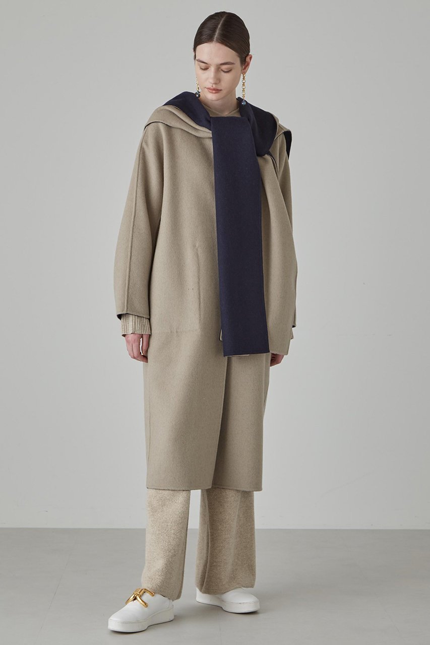【アドーア/ADORE】のカシミヤ混 2TONE リバーロングコート 大人の最旬トレンドファッション＆コーディネート founy(ファウニー) 　ファッション　Fashion　レディースファッション　Fashion for Women　アウター　Coat / Outerwear Collection　コート・ロングコート・ピーコート　Long Coats, Peacoats & More　なめらか　Smooth, Silky Texture　カッティング　Cutting Detail　ショルダー　Shoulder, Shoulder Strap　ドロップ　Drop Shoulder, Dropped Style　リバーシブル　Reversible, Two-Sided　ロング　Long, Long-Length　別注　Limited Edition, Custom Order　定番　Standard, Basic Item　other-6|ID: prp329100004893514 ipo3291000000036579411