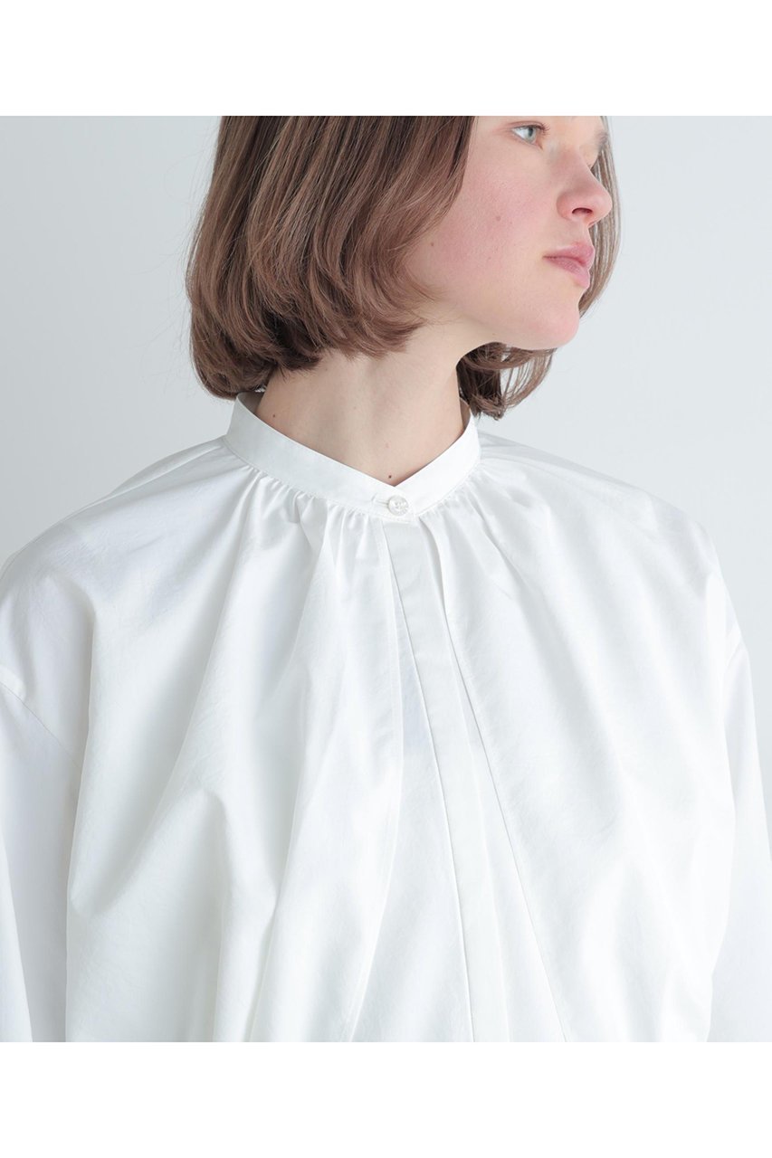 【ル フィル/LE PHIL】のケープカフスブラウス 人気、トレンドファッション・服の通販 founy(ファニー) ファッション Fashion レディースファッション Fashion for Women トップス・カットソー Cut & Sew Tops シャツ・ブラウス・オフィスカジュアル Elegant Blouses & Button-Ups おすすめ Recommended / Our Picks ギャザー Gathered, Ruffled ショート Short, Short Length スリーブ Sleeve, Long Sleeve / Short Sleeve タイプライター Typewriter Fabric, Crisp Cotton ドローコード Drawcord, Drawstring Cord ビッグ Big, Oversized ロング Long, Long-Length ワイド Wide, Wide Fit 再入荷 Restock / Back in Stock other-6|ID: prp329100004893790 ipo3291000000036581415