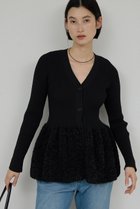 【ガリャルダガランテ/GALLARDAGALANTE】のファンシーペプラムカーデ 人気、トレンドファッション・服の通販 founy(ファニー) ファッション Fashion レディースファッション Fashion for Women トップス・カットソー Cut & Sew Tops ニット Knit Tops & Sweaters カーディガン・羽織り Layered Style Cardigans おすすめ Recommended / Our Picks カーディガン Cardigan, Knitwear ペプラム Peplum, Flared Hem ワイド Wide, Wide Fit エレガント 上品 Elegant thumbnail ブラック|ID: prp329100004893822 ipo3291000000036581571