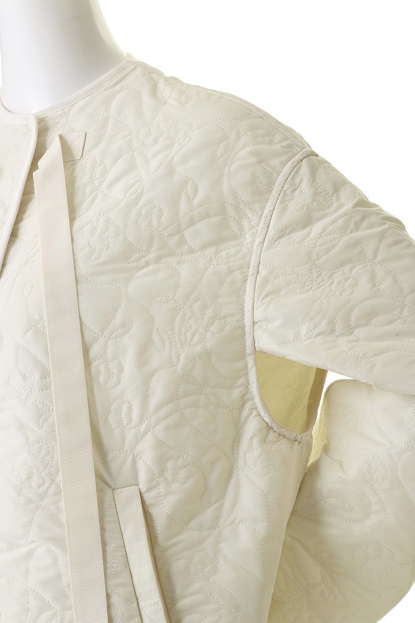 【ヘルノ/HERNO】のステッチノーカラーブルゾン 大人の最旬トレンドファッション＆コーディネート founy(ファウニー) 　ファッション　Fashion　レディースファッション　Fashion for Women　アウター　Coat / Outerwear Collection　レディースジャケット・軽アウター　Jackets　ブルゾンジャケット・スポーティアウター　Blouson Jackets　エレガント 上品　Elegant　キルティング　Quilted, Quilting　ジャケット　Jacket, Outerwear　フォルム　Silhouette, Form　ブルゾン　Blouson, Bomber Jacket　軽量　Lightweight, Ultra Light　防寒　Cold Protection, Winter-Ready　other-5|ID: prp329100004893879 ipo3291000000036871191