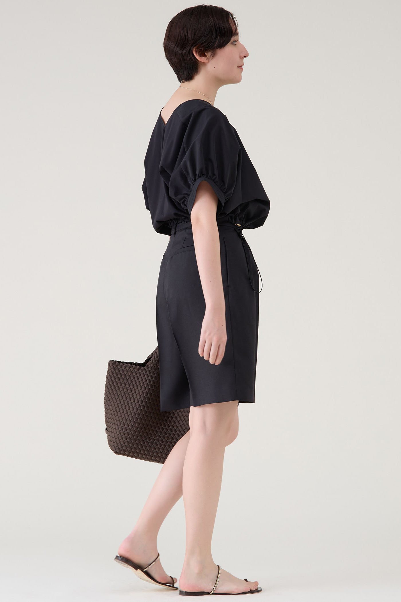 【マルティニーク/martinique】のツイルショートパンツ 人気、トレンドファッション・服の通販 founy(ファニー) 　ファッション　Fashion　レディースファッション　Fashion for Women　パンツ　Pants & Trousers　ショートパンツ・ハーフパンツ　High-Waisted & Relaxed Shorts　おすすめ　Recommended / Our Picks　クラシック　Classic, Timeless Style　ショート　Short, Short Length　ツイル　Twist, Twisted Detail　other-7|ID: prp329100004894048 ipo3291000000036583269