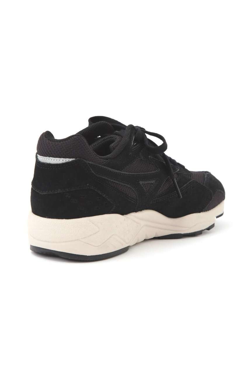 【マーガレットハウエル/MARGARET HOWELL】のMIZUNO TRAINING SHOES 大人の最旬トレンドファッション＆コーディネート founy(ファウニー) 　ファッション　Fashion　レディースファッション　Fashion for Women　インソール　Shoe Insole　クッション　Cushion, Throw Pillow　グラデーション　Gradient, Ombre　コレクション　Collection, Seasonal Line　シューズ　Shoes, Footwear　スニーカー　Sneakers, Trainers　バランス　Balance, Style Balance　マーガレット　Marguerite, Daisy Pattern　メッシュ　Mesh, Net Fabric　モダン　Modern, Contemporary　レース　Lace, Lace Fabric　再入荷　Restock / Back in Stock　other-4|ID: prp329100004894088 ipo3291000000036895397