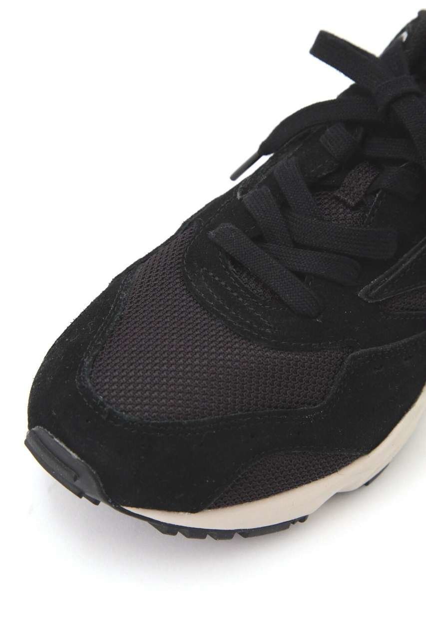 【マーガレットハウエル/MARGARET HOWELL】のMIZUNO TRAINING SHOES 大人の最旬トレンドファッション＆コーディネート founy(ファウニー) 　ファッション　Fashion　レディースファッション　Fashion for Women　インソール　Shoe Insole　クッション　Cushion, Throw Pillow　グラデーション　Gradient, Ombre　コレクション　Collection, Seasonal Line　シューズ　Shoes, Footwear　スニーカー　Sneakers, Trainers　バランス　Balance, Style Balance　マーガレット　Marguerite, Daisy Pattern　メッシュ　Mesh, Net Fabric　モダン　Modern, Contemporary　レース　Lace, Lace Fabric　再入荷　Restock / Back in Stock　other-5|ID: prp329100004894088 ipo3291000000036895398