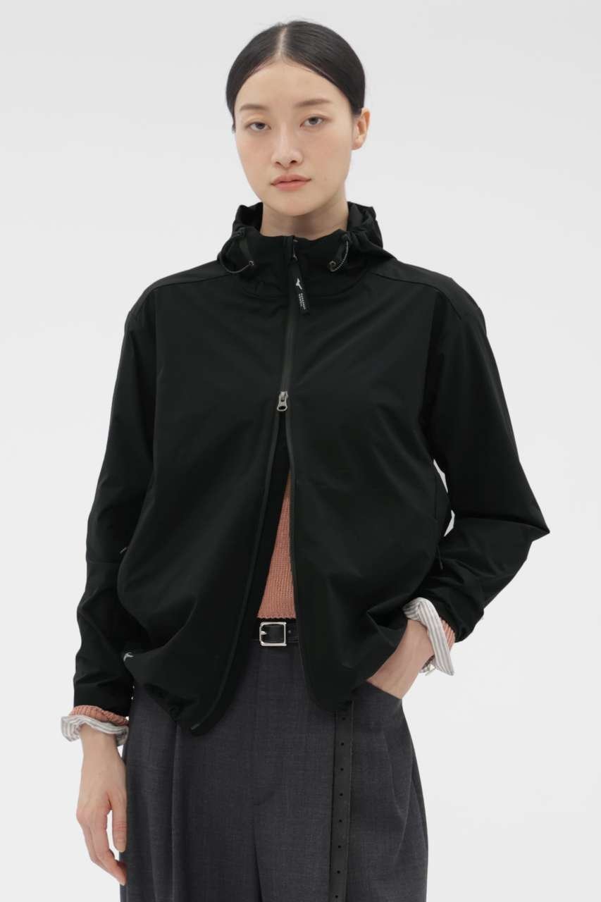 【マーガレットハウエル/MARGARET HOWELL】のSTRETCH POLYESTER BLOUSON インテリア・キッズ・メンズ・レディースファッション・服の通販 founy(ファウニー) 　ファッション　Fashion　レディースファッション　Fashion for Women　アウター　Coat / Outerwear Collection　レディースジャケット・軽アウター　Jackets　ブルゾンジャケット・スポーティアウター　Blouson Jackets　アウトドア　Outdoor Clothing　コレクション　Collection, Seasonal Line　ジャケット　Jacket, Outerwear　ストレッチ　Stretch, Stretchy Fabric　ブルゾン　Blouson, Bomber Jacket　プリント　Print, Printed Pattern　ポケット　Pocket, Pocket Detail　マーガレット　Marguerite, Daisy Pattern　ブラック|ID: prp329100004894091 ipo3291000000036895409