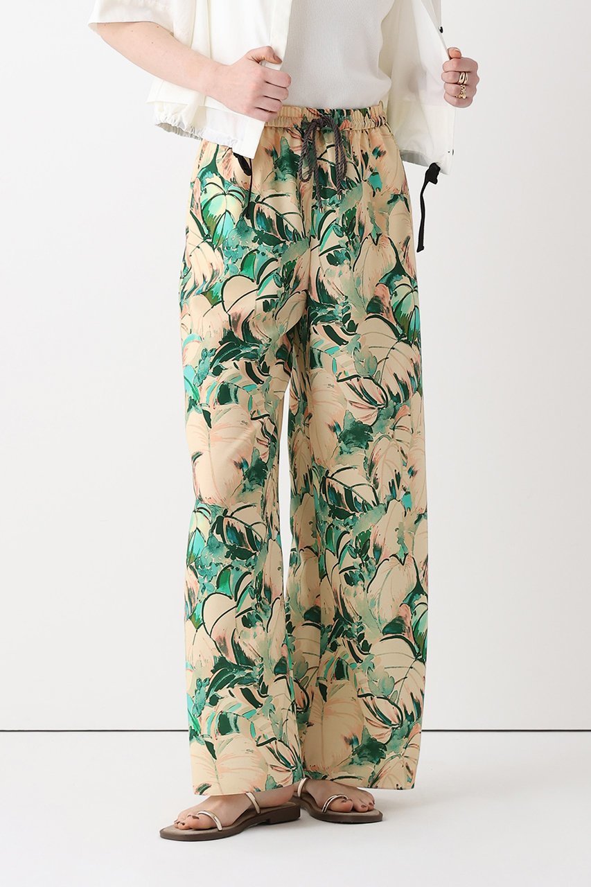 【アルアバイル/allureville】のボタニカルプリントパンツ インテリア・キッズ・メンズ・レディースファッション・服の通販 founy(ファニー) 　ファッション　Fashion　レディースファッション　Fashion for Women　パンツ　Pants & Trousers　シンプル　Simple, Minimal　プリント　Print, Printed Pattern　ボタニカル　Botanical, Floral Pattern　リゾート　Resort, Vacation Style　ベージュ|ID: prp329100004894101 ipo3291000000036584034