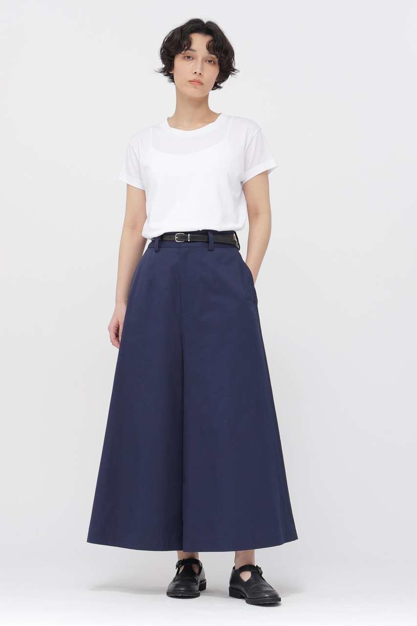 【マーガレットハウエル/MARGARET HOWELL】のSTIFF COTTON TWILL TROUSERS 大人の最旬トレンドファッション＆コーディネート founy(ファウニー) 　ファッション　Fashion　レディースファッション　Fashion for Women　パンツ　Pants & Trousers　キュロット　Culottes, Wide Shorts　ツイル　Twist, Twisted Detail　フラット　Flat, Flat Shoes　フレア　Flare, Flared　フロント　Front, Front Design　ポケット　Pocket, Pocket Detail　マニッシュ　Mannish, Boyish　ロング　Long, Long-Length　夏　Summer　春　Spring　S/S・春夏　SS, Spring/Summer, Warm Season　other-2|ID: prp329100004894105 ipo3291000000037239566