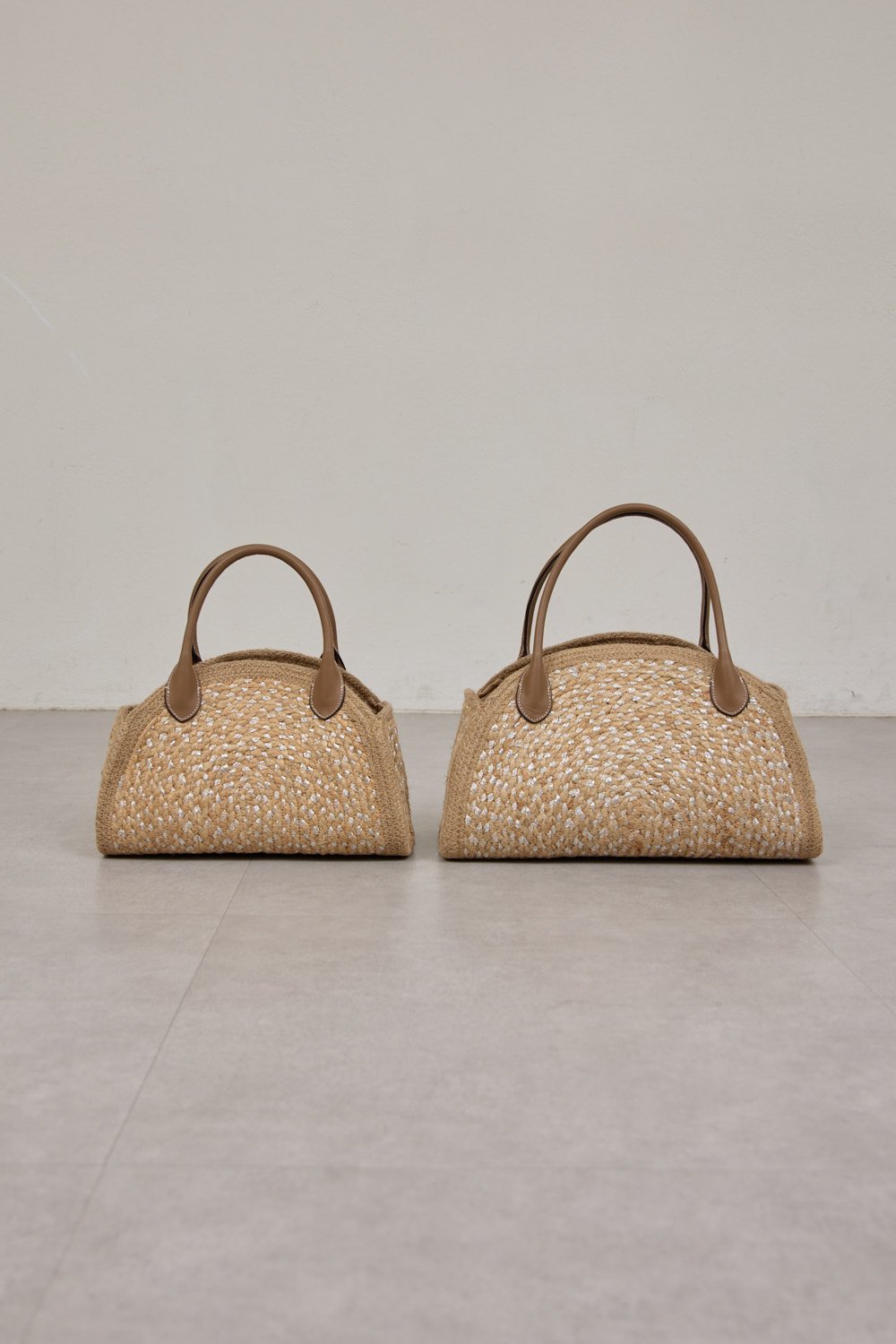 【ガリャルダガランテ/GALLARDAGALANTE】の【Jhuri Shate】ハーフサークルバッグ/S 人気、トレンドファッション・服の通販 founy(ファニー) 　ファッション　Fashion　レディースファッション　Fashion for Women　バッグ　Bags　キャップ&ハット　Hats & Caps　ジュート　Jute, Natural Fiber　ネップ　Nepp, Slub Yarn　ハンド　Hand, Handmade　ポケット　Pocket, Pocket Detail　新作・新入荷　New Arrivals / New In　other-4|ID: prp329100004894129 ipo3291000000036584249