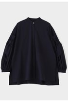 【ル フィル/LE PHIL】のSOLOTEXブロードリボンブラウス 人気、トレンドファッション・服の通販 founy(ファニー) ファッション Fashion レディースファッション Fashion for Women トップス・カットソー Cut & Sew Tops シャツ・ブラウス・オフィスカジュアル Elegant Blouses & Button-Ups クッション Cushion, Throw Pillow シンプル Simple, Minimal ストレッチ Stretch, Stretchy Fabric スリーブ Sleeve, Long Sleeve / Short Sleeve ドレープ Drape, Draping Fabric 定番 Standard, Basic Item バランス Balance, Style Balance ビッグ Big, Oversized フェミニン Feminine, Girly フォルム Silhouette, Form フロント Front, Front Design ミックス Mix, Mixed Style リボン Ribbon, Bow リラックス Relax, Relaxed Fit ロング Long, Long-Length 再入荷 Restock / Back in Stock thumbnail ネイビー|ID: prp329100004894221 ipo3291000000036895757