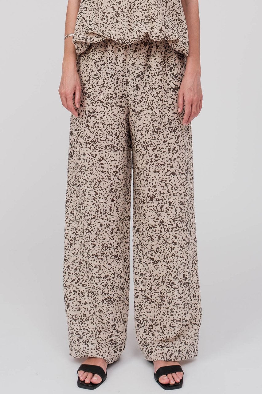 【ドメル/DOMELLE】のバンピープリントパンツ インテリア・キッズ・メンズ・レディースファッション・服の通販 founy(ファニー) 　ファッション　Fashion　レディースファッション　Fashion for Women　パンツ　Pants & Trousers　おすすめ　Recommended / Our Picks　オーガニック　Organic Cotton　サマー　Summer, Summer Style　ストレート　Straight, Straight Cut　セットアップ　Set-Up, Coordinated Outfit　プリント　Print, Printed Pattern　ポケット　Pocket, Pocket Detail　モダン　Modern, Contemporary　リネン　Linen, Linen Fabric　リラックス　Relax, Relaxed Fit　ワイド　Wide, Wide Fit　夏　Summer　新作・新入荷　New Arrivals / New In　ベージュ|ID: prp329100004894529 ipo3291000000036588002