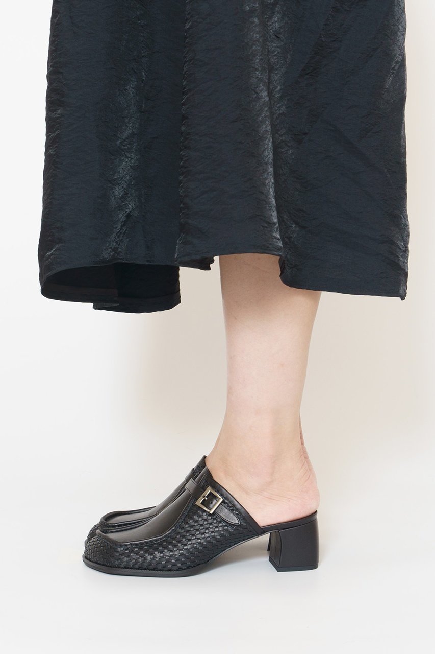 【カチム/KATIM】のNEWTON スクエアトゥミュール 大人の最旬トレンドファッション＆コーディネート founy(ファウニー) 　ファッション　Fashion　レディースファッション　Fashion for Women　おすすめ　Recommended / Our Picks　サンダル　Sandals, Summer Shoes　シルバー　Silver, Metallic Silver　ソックス　Socks, Hosiery　other-8|ID: prp329100004894530 ipo3291000000037016858