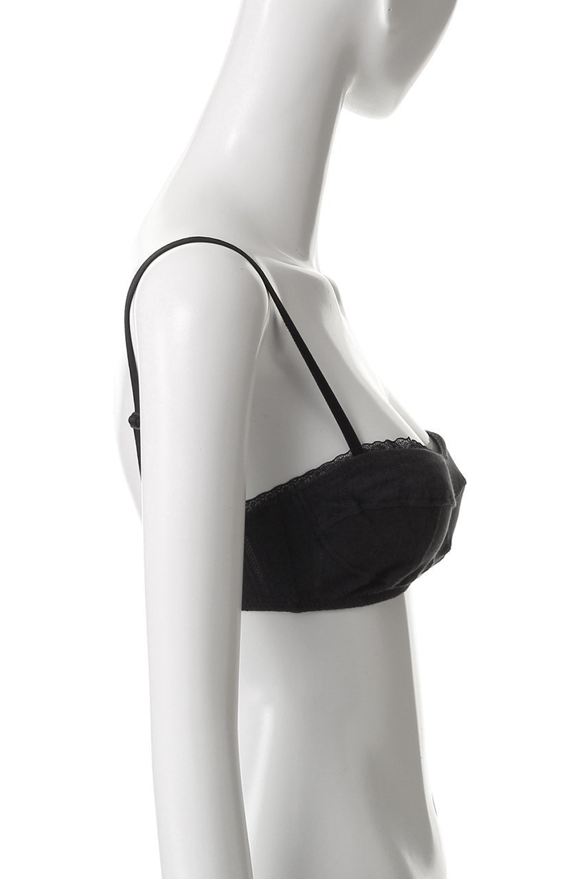 【プランク プロジェクト/PRANK PROJECT】のアイレットレースブラトップ / Eyelet lace Bra Top 人気、トレンドファッション・服の通販 founy(ファニー) 　ファッション　Fashion　レディースファッション　Fashion for Women　トップス・カットソー　Cut & Sew Tops　キャミソール&ノースリーブ　Camisoles & Sleeveless Tops　シャツ・ブラウス・オフィスカジュアル　Elegant Blouses & Button-Ups　ロングTシャツ・Tシャツ　Longline T-Shirts & Tees　カットソー・ベーシックTシャツ　Cut-and-Sewn Tops / Stretch Tees & Basics　おすすめ　Recommended / Our Picks　インナー　Innerwear　キャミソール　Camisole, Spaghetti Strap Top　スカラップ　Scallop, Scalloped Edge　タンク　Tank Top, Sleeveless Top　パターン　Pattern, Design Print　メッシュ　Mesh, Net Fabric　レース　Lace, Lace Fabric　other-3|ID: prp329100004894560 ipo3291000000036588318