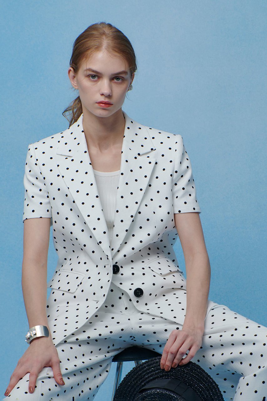 【アルアバイル/allureville】の【LOULOU WILLOUGHBY】リネン混ドットハーフスリーブジャケット インテリア・キッズ・メンズ・レディースファッション・服の通販 founy(ファウニー) 　ファッション　Fashion　レディースファッション　Fashion for Women　アウター　Coat / Outerwear Collection　レディースジャケット・軽アウター　Jackets　サマー　Summer, Summer Style　シンプル　Simple, Minimal　ジャケット　Jacket, Outerwear　ジョーゼット　Georgette, Semi-Sheer Fabric　ドット　Polka Dot, Dot Pattern　プリント　Print, Printed Pattern　リネン　Linen, Linen Fabric　再入荷　Restock / Back in Stock　吸水　Absorbent, Quick-Dry　夏　Summer　ホワイト系|ID: prp329100004894674 ipo3291000000036589439
