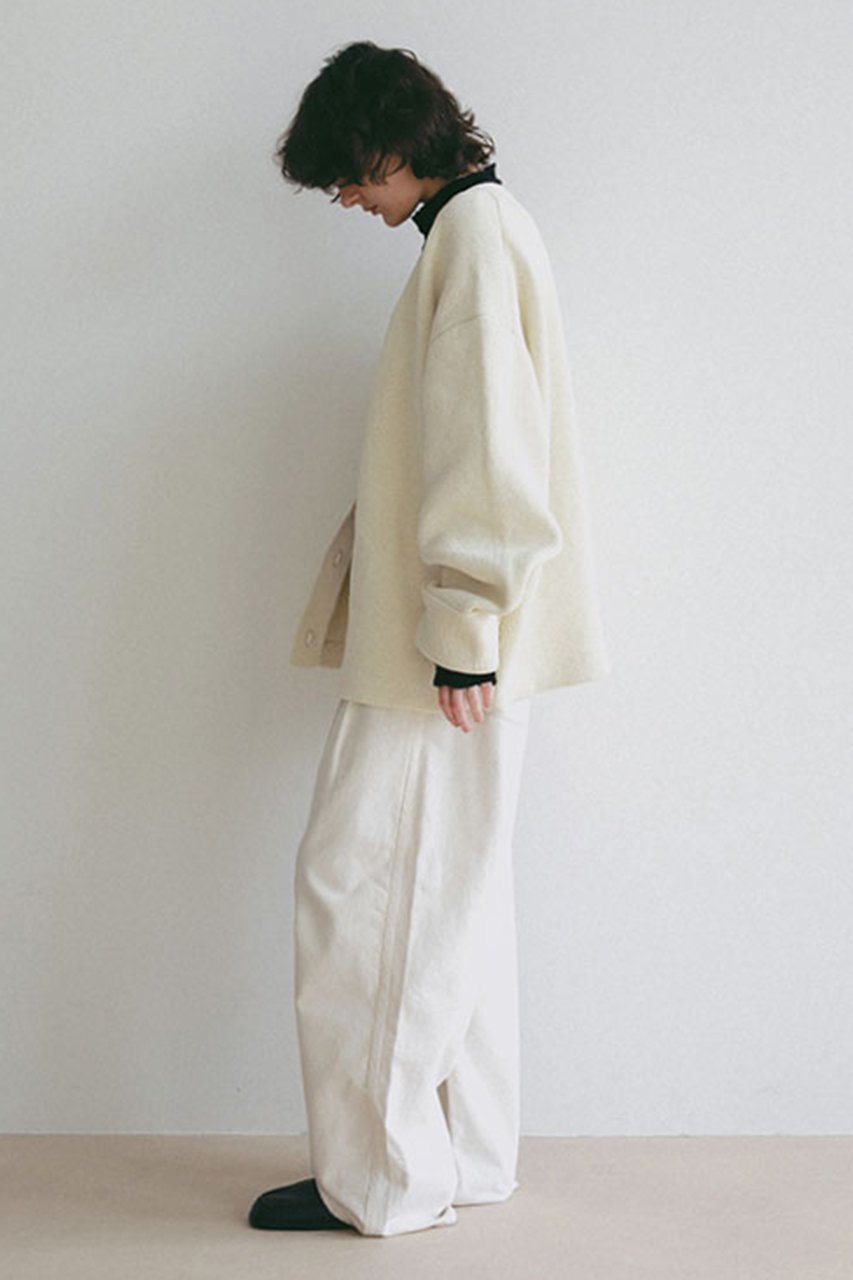 【エトレトウキョウ/ETRE TOKYO】のダブルフェイスVネックニットカーディガン 人気、トレンドファッション・服の通販 founy(ファニー) 　ファッション　Fashion　レディースファッション　Fashion for Women　トップス・カットソー　Cut & Sew Tops　ニット　Knit Tops & Sweaters　カーディガン・羽織り　Layered Style Cardigans　Vネックトップス　V-Neck Tops / V-Cut Neckline Shirts　カーディガン　Cardigan, Knitwear　ジャケット　Jacket, Outerwear　スラックス　Slacks, Dress Pants　ダブル　Double, Double-Breasted　バランス　Balance, Style Balance　フェイス　Face, Facial Design　フォルム　Silhouette, Form　リラックス　Relax, Relaxed Fit　ワイド　Wide, Wide Fit　other-7|ID: prp329100004894700 ipo3291000000036615319