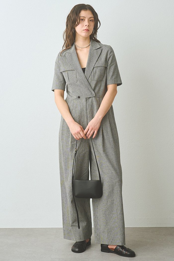 【ウィムガゼット/Whim Gazette】のコットンリネンオールインワン インテリア・キッズ・メンズ・レディースファッション・服の通販 founy(ファニー) https://founy.com/ ファッション Fashion レディースファッション Fashion for Women パンツ Pants & Trousers クラシカル Classical, Vintage-Inspired スタイリッシュ Stylish, Fashionable スーツ Suit, Formalwear リネン Linen, Linen Fabric リラックス Relax, Relaxed Fit 半袖 Short Sleeve, Half Sleeve |ID: prp329100004894729 ipo3291000000036931091