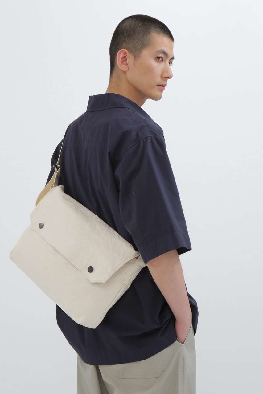 【マーガレットハウエル/MARGARET HOWELL】のCOTTON CANVAS インテリア・キッズ・メンズ・レディースファッション・服の通販 founy(ファニー) ファッション Fashion レディースファッション Fashion for Women バッグ Bags コンパクト Compact, Small Size シンプル Simple, Minimal 新作・新入荷 New Arrivals / New In ホワイト|ID: prp329100004894773 ipo3291000000036590522