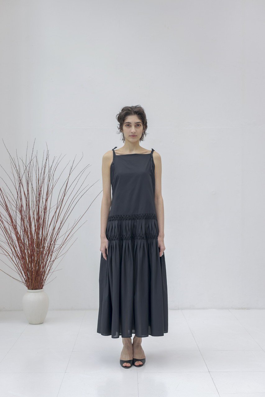 【マーレット/MERLETTE】のLAYAL ローウエスト切替 ギャザーロングキャミドレス 人気、トレンドファッション・服の通販 founy(ファニー) 　ファッション　Fashion　レディースファッション　Fashion for Women　ワンピース　Dresses　フォーマル・パーティードレス・結婚式用ドレス　Elegant & Casual Dresses　チュニック　Tunic Tops & Dresses　ショルダー　Shoulder, Shoulder Strap　チュニック　Tunic, Long Top　フェミニン　Feminine, Girly　リゾート　Resort, Vacation Style　リボン　Ribbon, Bow　ロング　Long, Long-Length　エレガント 上品　Elegant　切替　Switching, Contrast Panel　夏　Summer　新作・新入荷　New Arrivals / New In　other-6|ID: prp329100004894860 ipo3291000000036591196