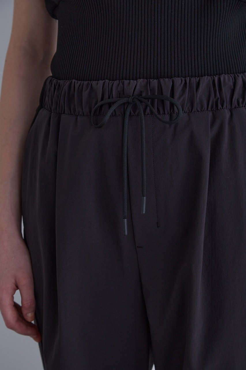 【ル フィル/LE PHIL】の【LE PHIL SPORTS】コーデュラジョガーパンツ 人気、トレンドファッション・服の通販 founy(ファニー) 　ファッション　Fashion　レディースファッション　Fashion for Women　パンツ　Pants & Trousers　スポーツウェア　Functional & Stylish Sportswear　スポーツ パンツ　Workout Pants / Training Shorts / Joggers　コンパクト　Compact, Small Size　ストレッチ　Stretch, Stretchy Fabric　テーパード　Tapered, Tapered Pants　ポケット　Pocket, Pocket Detail　軽量　Lightweight, Ultra Light　other-2|ID: prp329100004895078 ipo3291000000036593813