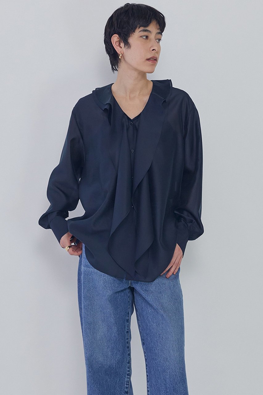 【プルミエ アロンディスモン/1er Arrondissement】のラッフルVネックブラウス インテリア・キッズ・メンズ・レディースファッション・服の通販 founy(ファニー) ファッション Fashion レディースファッション Fashion for Women トップス・カットソー Cut & Sew Tops シャツ・ブラウス・オフィスカジュアル Elegant Blouses & Button-Ups Vネックトップス V-Neck Tops / V-Cut Neckline Shirts シルク Silk, 100% Silk スリーブ Sleeve, Long Sleeve / Short Sleeve バランス Balance, Style Balance フロント Front, Front Design ラッフル Ruffle, Frill ロング Long, Long-Length エレガント 上品 Elegant ネイビー|ID: prp329100004895293 ipo3291000000036596152