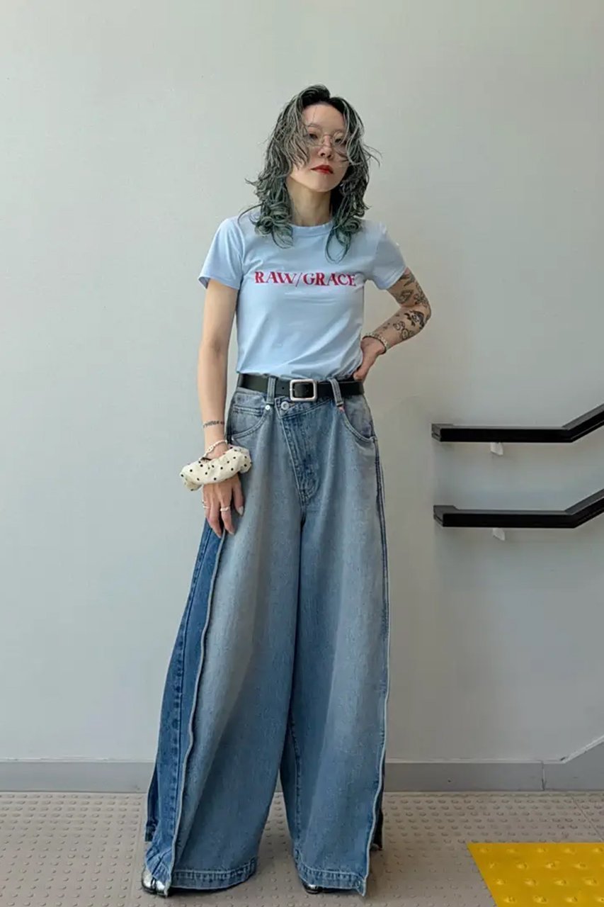 【メゾンスペシャル/MAISON SPECIAL】のSide-Tuck Cocoon Denim Pants/サイドタックコクーンデニムパンツ 大人の最旬トレンドファッション＆コーディネート founy(ファウニー) 　ファッション　Fashion　レディースファッション　Fashion for Women　パンツ　Pants & Trousers　デニムパンツ・ジーンズ・美脚デニム　Denim Jeans & Pants　コンパクト　Compact, Small Size　デニム　Denim, Jeans Material　other-6|ID: prp329100004895307 ipo3291000000037088594