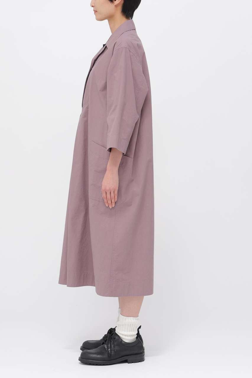【マーガレットハウエル/MARGARET HOWELL】のWASHED COTTON POPLIN DRESS 大人の最旬トレンドファッション＆コーディネート founy(ファウニー) 　ファッション　Fashion　レディースファッション　Fashion for Women　ワンピース　Dresses　フォーマル・パーティードレス・結婚式用ドレス　Elegant & Casual Dresses　チュニック　Tunic Tops & Dresses　インナー　Innerwear　カッティング　Cutting Detail　クロップド　Cropped, Short Length　スリーブ　Sleeve, Long Sleeve / Short Sleeve　ダブル　Double, Double-Breasted　チュニック　Tunic, Long Top　ドレス　Dress, One-Piece　フロント　Front, Front Design　プリーツ　Pleats, Pleated　ボックス　Boxy, Box Shape　ポケット　Pocket, Pocket Detail　モダン　Modern, Contemporary　ロング　Long, Long-Length　ワイド　Wide, Wide Fit　ワーク　Workwear, Utility Style　other-2|ID: prp329100004895357 ipo3291000000036596656