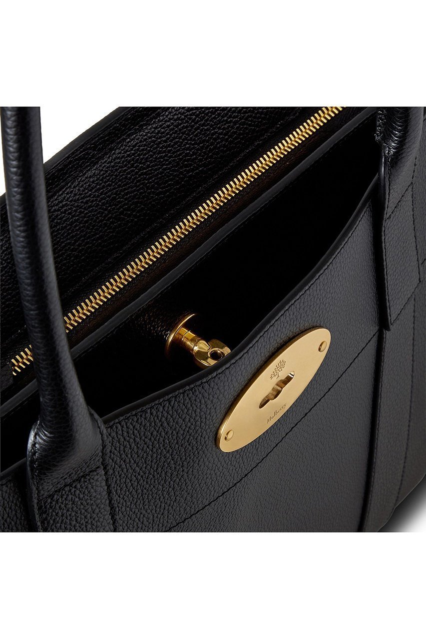 【マルベリー/Mulberry】のBAYSWATER 9 TO 5 大人の最旬トレンドファッション＆コーディネート founy(ファウニー) 　ファッション　Fashion　レディースファッション　Fashion for Women　バッグ　Bags　コレクション　Collection, Seasonal Line　ジップ　Zip, Zipper　スタイリッシュ　Stylish, Fashionable　ポケット　Pocket, Pocket Detail　手帳　Planner, Notebook　other-5|ID: prp329100004895419 ipo3291000000036924613