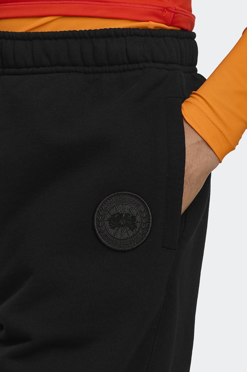 【カナダグース/CANADA GOOSE】の1520WT Wander Jogger with Tonal disc ワンダー ジョガー 大人の最旬トレンドファッション＆コーディネート founy(ファウニー) 　ファッション　Fashion　レディースファッション　Fashion for Women　パンツ　Pants & Trousers　なめらか　Smooth, Silky Texture　ドローコード　Drawcord, Drawstring Cord　ハンド　Hand, Handmade　ポケット　Pocket, Pocket Detail　リラックス　Relax, Relaxed Fit　other-5|ID: prp329100004895505 ipo3291000000037237586
