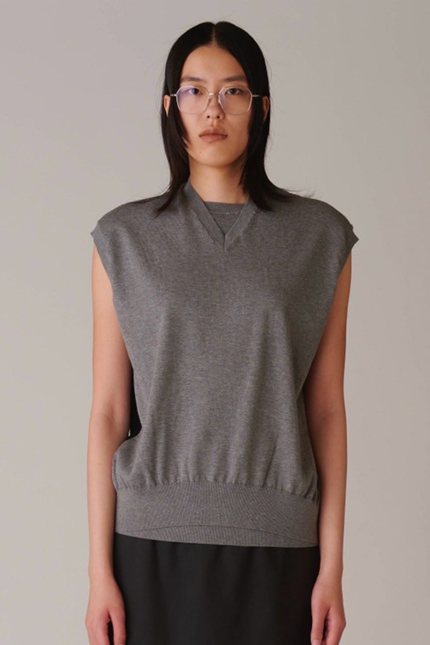 【アンスクリア/INSCRIRE】のコットン 16G V ネック ベスト 人気、トレンドファッション・服の通販 founy(ファニー) 　ファッション　Fashion　レディースファッション　Fashion for Women　トップス・カットソー　Cut & Sew Tops　ニット　Knit Tops & Sweaters　ベスト&ジレ / 重ね着スタイル　Vests & Gilets　カジュアルプルオーバー・ニットトップス　Pullovers & Knit Tops / Casual Pullovers　クラシカル　Classical, Vintage-Inspired　ベスト　Vest, Waistcoat　夏　Summer　other-7|ID: prp329100004895600 ipo3291000000036599020