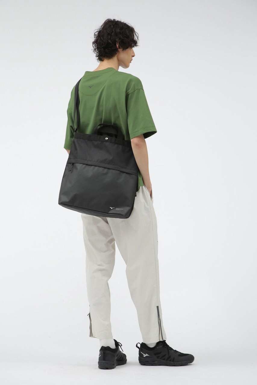 【マーガレットハウエル/MARGARET HOWELL】のRECYCLE POLYESTER CANVAS 大人の最旬トレンドファッション＆コーディネート founy(ファウニー) 　ファッション　Fashion　レディースファッション　Fashion for Women　バッグ　Bags　コレクション　Collection, Seasonal Line　コーティング　Coating, Coated Finish　バランス　Balance, Style Balance　ポケット　Pocket, Pocket Detail　マーガレット　Marguerite, Daisy Pattern　other-5|ID: prp329100004895617 ipo3291000000036895317