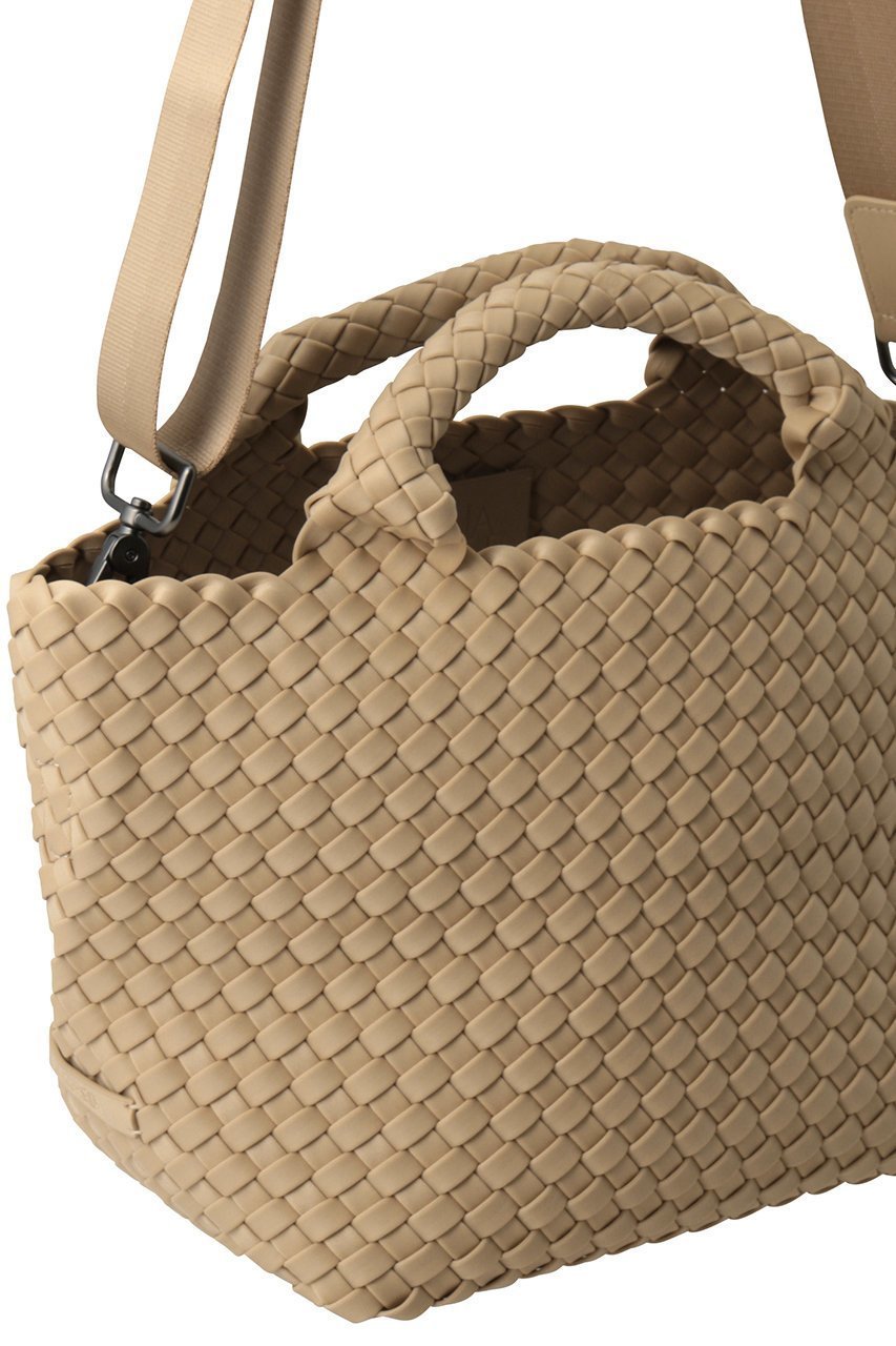 【マルティニーク/martinique】の【NAGHEDI】St.Barths Small トート 人気、トレンドファッション・服の通販 founy(ファニー) ファッション Fashion レディースファッション Fashion for Women バッグ Bags シンプル Simple, Minimal スマート Smart, Elegant フィット Fit, Slim Fit ポーチ Pouch, Small Case モダン Modern, Contemporary 手編み Hand-Knitted, Handmade Knit other-4|ID: prp329100004895645 ipo3291000000036599518