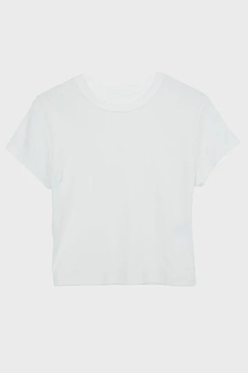 【スタニングルアー/STUNNING LURE】のスーピマミラノリブT 人気、トレンドファッション・服の通販 founy(ファニー) 　ファッション　Fashion　レディースファッション　Fashion for Women　トップス・カットソー　Cut & Sew Tops　シャツ・ブラウス・オフィスカジュアル　Elegant Blouses & Button-Ups　ロングTシャツ・Tシャツ　Longline T-Shirts & Tees　カットソー・ベーシックTシャツ　Cut-and-Sewn Tops / Stretch Tees & Basics　インナー　Innerwear　コンパクト　Compact, Small Size　シアー　Sheer, See-Through　ショート　Short, Short Length　ストレッチ　Stretch, Stretchy Fabric　スリーブ　Sleeve, Long Sleeve / Short Sleeve　スーピマ　Supima, Premium Cotton　バランス　Balance, Style Balance　ワイド　Wide, Wide Fit　夏　Summer　定番　Standard, Basic Item　新作・新入荷　New Arrivals / New In　 other-1|ID: prp329100004895649 ipo3291000000036599538