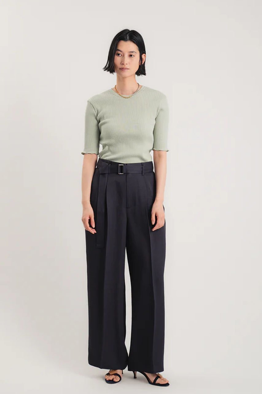 【スタニングルアー/STUNNING LURE】のスペインピマハーフT 人気、トレンドファッション・服の通販 founy(ファニー) 　ファッション　Fashion　レディースファッション　Fashion for Women　トップス・カットソー　Cut & Sew Tops　シャツ・ブラウス・オフィスカジュアル　Elegant Blouses & Button-Ups　ロングTシャツ・Tシャツ　Longline T-Shirts & Tees　カットソー・ベーシックTシャツ　Cut-and-Sewn Tops / Stretch Tees & Basics　コンパクト　Compact, Small Size　ショート　Short, Short Length　スマート　Smart, Elegant　スリーブ　Sleeve, Long Sleeve / Short Sleeve　ハーフ　Half, Half-Length　バランス　Balance, Style Balance　ボトム　Bottoms, Lower Wear　エレガント 上品　Elegant　新作・新入荷　New Arrivals / New In　other-8|ID: prp329100004895653 ipo3291000000036599575