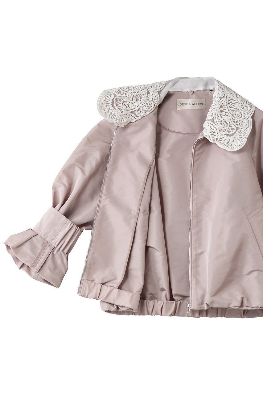 【デザイン ワークス/DESIGN WORKS】の刺しゅうレース襟タフタブルゾン 人気、トレンドファッション・服の通販 founy(ファニー) 　ファッション　Fashion　レディースファッション　Fashion for Women　アウター　Coat / Outerwear Collection　レディースジャケット・軽アウター　Jackets　ブルゾンジャケット・スポーティアウター　Blouson Jackets　おすすめ　Recommended / Our Picks　ジャケット　Jacket, Outerwear　タフタ　Taffeta, Structured Fabric　ダウン　Down, Puffer　デニム　Denim, Jeans Material　バランス　Balance, Style Balance　フェミニン　Feminine, Girly　フォルム　Silhouette, Form　ブルゾン　Blouson, Bomber Jacket　レース　Lace, Lace Fabric　ワイド　Wide, Wide Fit　other-6|ID: prp329100004895657 ipo3291000000036599605