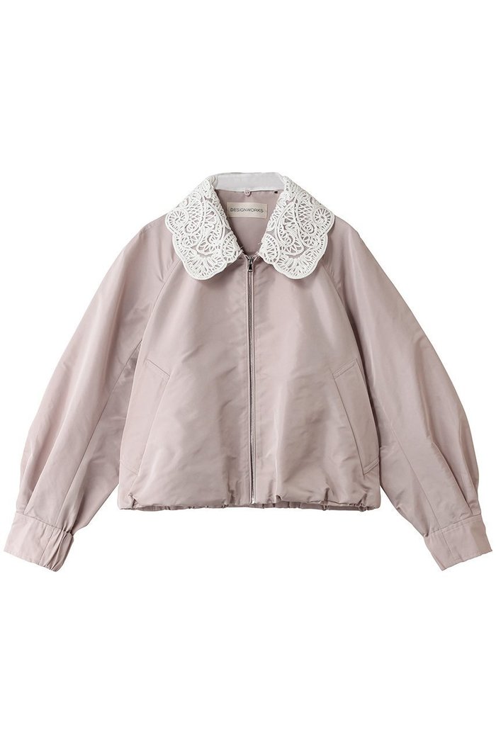 【デザイン ワークス/DESIGN WORKS】の刺しゅうレース襟タフタブルゾン インテリア・キッズ・メンズ・レディースファッション・服の通販 founy(ファニー) https://founy.com/ ファッション Fashion レディースファッション Fashion for Women アウター Coat / Outerwear Collection レディースジャケット・軽アウター Jackets ブルゾンジャケット・スポーティアウター Blouson Jackets おすすめ Recommended / Our Picks ジャケット Jacket, Outerwear タフタ Taffeta, Structured Fabric ダウン Down, Puffer デニム Denim, Jeans Material バランス Balance, Style Balance フェミニン Feminine, Girly フォルム Silhouette, Form ブルゾン Blouson, Bomber Jacket レース Lace, Lace Fabric ワイド Wide, Wide Fit |ID: prp329100004895657 ipo3291000000036897265