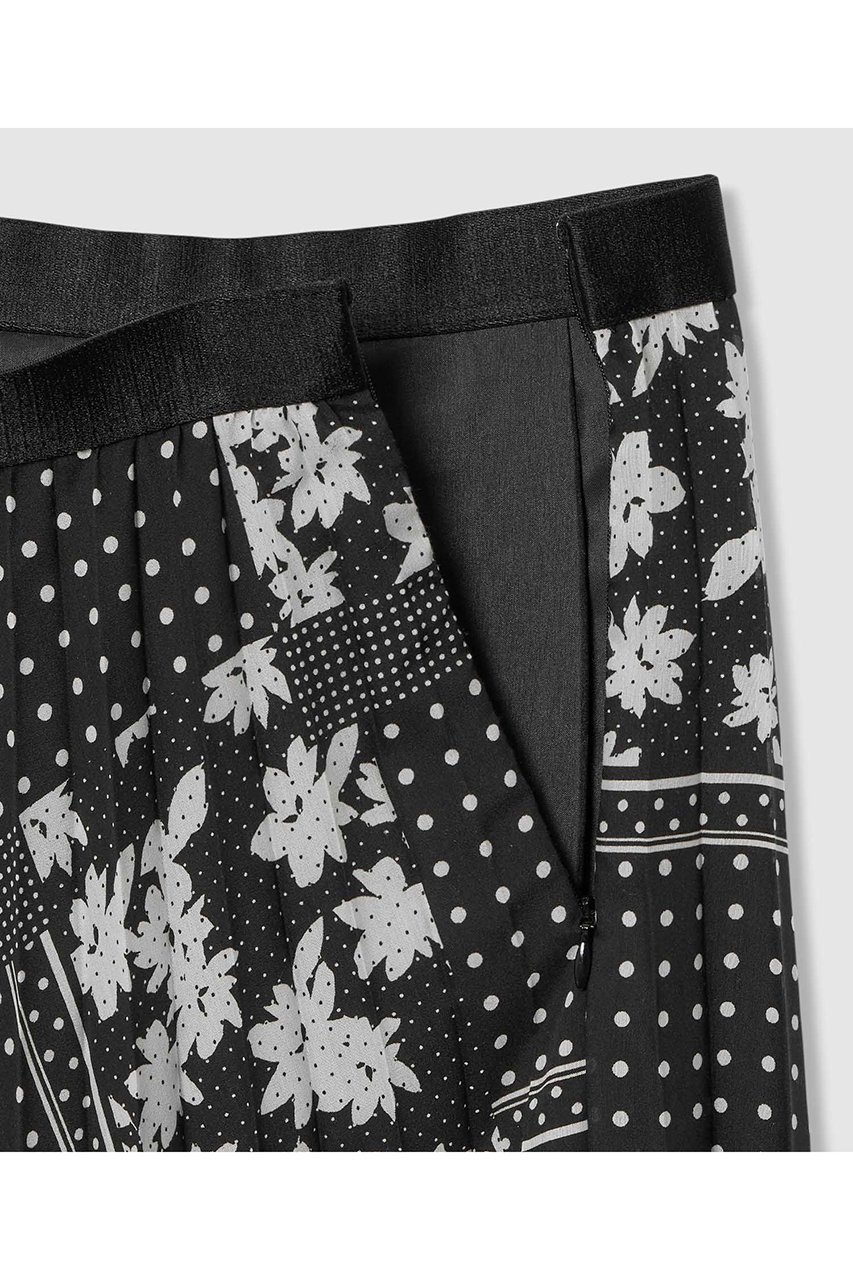 【アナイ/ANAYI】の【セットアップ対応商品】ドットパッチワークプリントプリーツ スカート 大人の最旬トレンドファッション＆コーディネート founy(ファウニー) 　ファッション　Fashion　レディースファッション　Fashion for Women　セットアップ　Matching Sets　スカート・ミニ/ミディ/マキシ　Skirts / Mini, Midi & Maxi Skirts　スカート　Skirts　プリーツスカート / 上品フェミニンスタイル　Pleated Skirts　ロングスカート　Long Skirts / Maxi & Midi Skirts　おすすめ　Recommended / Our Picks　スカーフ　Scarf, Neckwear　セットアップ　Set-Up, Coordinated Outfit　ドット　Polka Dot, Dot Pattern　パッチワーク　Patchwork, Mixed Fabric　フラワー　Flower, Floral　フレア　Flare, Flared　プリント　Print, Printed Pattern　プリーツ　Pleats, Pleated　モノトーン　Monotone, Black and White　リラックス　Relax, Relaxed Fit　ロング　Long, Long-Length　エレガント 上品　Elegant　other-3|ID: prp329100004895678 ipo3291000000037010463