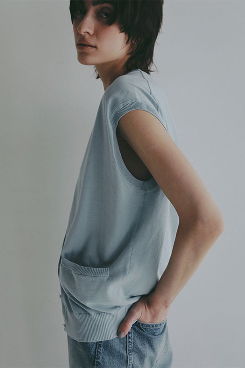 【エトレトウキョウ/ETRE TOKYO】のスヴィンコットンニットベスト 人気、トレンドファッション・服の通販 founy(ファニー) ファッション Fashion レディースファッション Fashion for Women トップス・カットソー Cut & Sew Tops ニット Knit Tops & Sweaters ベスト&ジレ / 重ね着スタイル Vests & Gilets カジュアルプルオーバー・ニットトップス Pullovers & Knit Tops / Casual Pullovers インド Indian Textile インナー Innerwear カットソー Cut and Sewn Top シンプル Simple, Minimal デニム Denim, Jeans Material なめらか Smooth, Silky Texture バランス Balance, Style Balance フロント Front, Front Design ベスト Vest, Waistcoat ポケット Pocket, Pocket Detail リラックス Relax, Relaxed Fit ワイド Wide, Wide Fit 再入荷 Restock / Back in Stock エレガント 上品 Elegant other-2|ID: prp329100004895681 ipo3291000000036599793