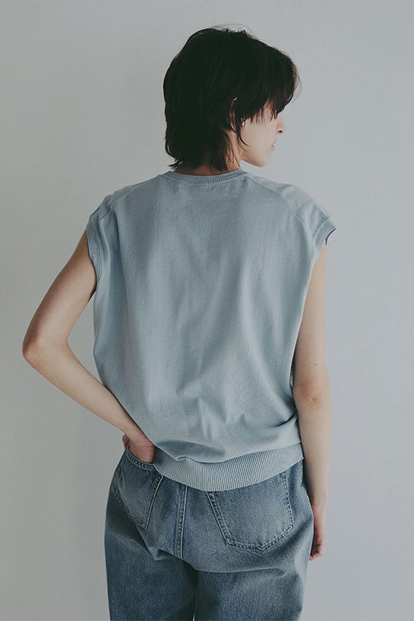 【エトレトウキョウ/ETRE TOKYO】のスヴィンコットンニットベスト 人気、トレンドファッション・服の通販 founy(ファニー) ファッション Fashion レディースファッション Fashion for Women トップス・カットソー Cut & Sew Tops ニット Knit Tops & Sweaters ベスト&ジレ / 重ね着スタイル Vests & Gilets カジュアルプルオーバー・ニットトップス Pullovers & Knit Tops / Casual Pullovers インド Indian Textile インナー Innerwear カットソー Cut and Sewn Top シンプル Simple, Minimal デニム Denim, Jeans Material なめらか Smooth, Silky Texture バランス Balance, Style Balance フロント Front, Front Design ベスト Vest, Waistcoat ポケット Pocket, Pocket Detail リラックス Relax, Relaxed Fit ワイド Wide, Wide Fit 再入荷 Restock / Back in Stock エレガント 上品 Elegant other-3|ID: prp329100004895681 ipo3291000000036599794