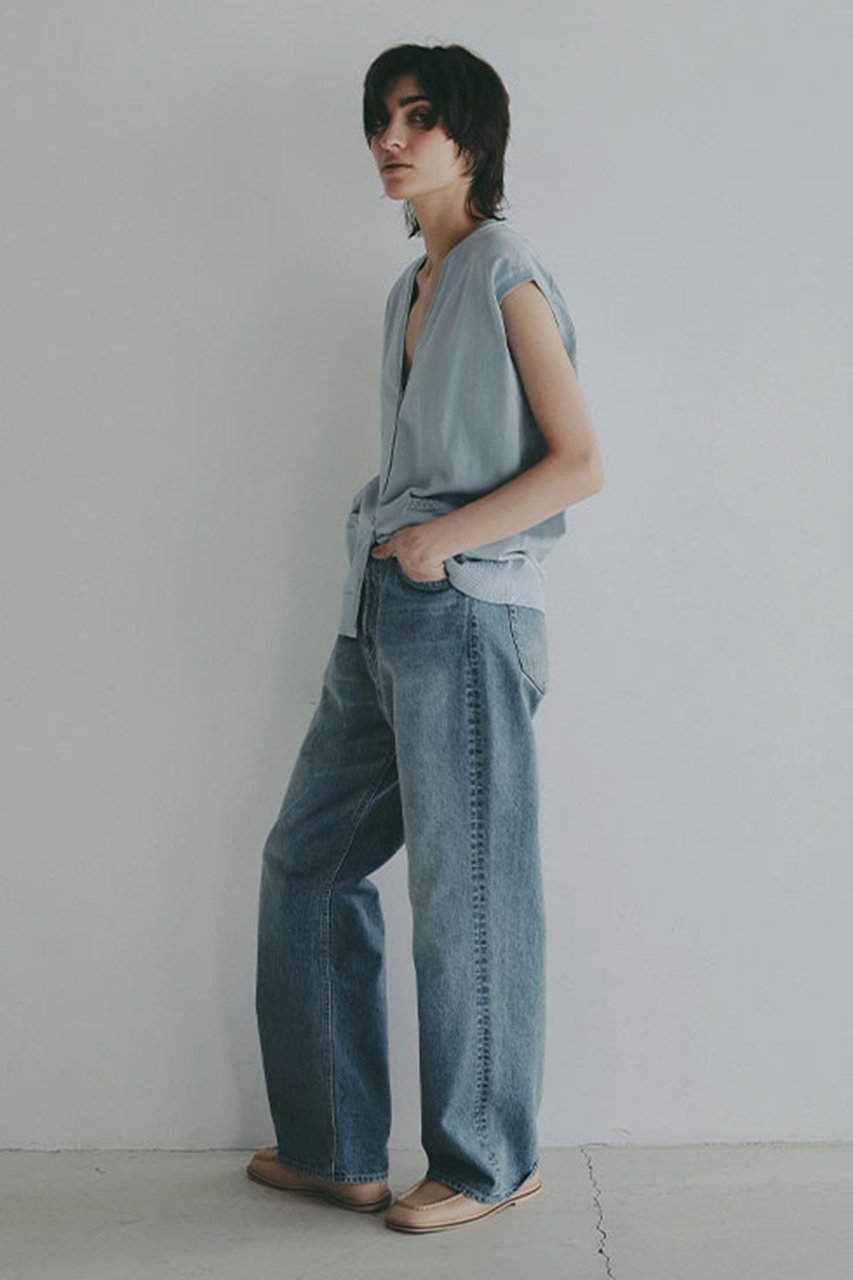 【エトレトウキョウ/ETRE TOKYO】のスヴィンコットンニットベスト 人気、トレンドファッション・服の通販 founy(ファニー) ファッション Fashion レディースファッション Fashion for Women トップス・カットソー Cut & Sew Tops ニット Knit Tops & Sweaters ベスト&ジレ / 重ね着スタイル Vests & Gilets カジュアルプルオーバー・ニットトップス Pullovers & Knit Tops / Casual Pullovers インド Indian Textile インナー Innerwear カットソー Cut and Sewn Top シンプル Simple, Minimal デニム Denim, Jeans Material なめらか Smooth, Silky Texture バランス Balance, Style Balance フロント Front, Front Design ベスト Vest, Waistcoat ポケット Pocket, Pocket Detail リラックス Relax, Relaxed Fit ワイド Wide, Wide Fit 再入荷 Restock / Back in Stock エレガント 上品 Elegant other-7|ID: prp329100004895681 ipo3291000000036599798