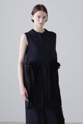 【アドーア/ADORE】 クラフトニット大人の最旬トレンドファッション＆コーディネート founy(ファウニー) ファッション Fashion レディースファッション Fashion for Women トップス・カットソー Cut & Sew Tops ニット Knit Tops & Sweaters カジュアルプルオーバー・ニットトップス Pullovers & Knit Tops / Casual Pullovers シンプル Simple, Minimal スタンダード Standard, Basic ノースリーブ Sleeveless, No-Sleeve バランス Balance, Style Balance フロント Front, Front Design モチーフ Motif, Design Theme リボン Ribbon, Bow |ID:prp329100004895715