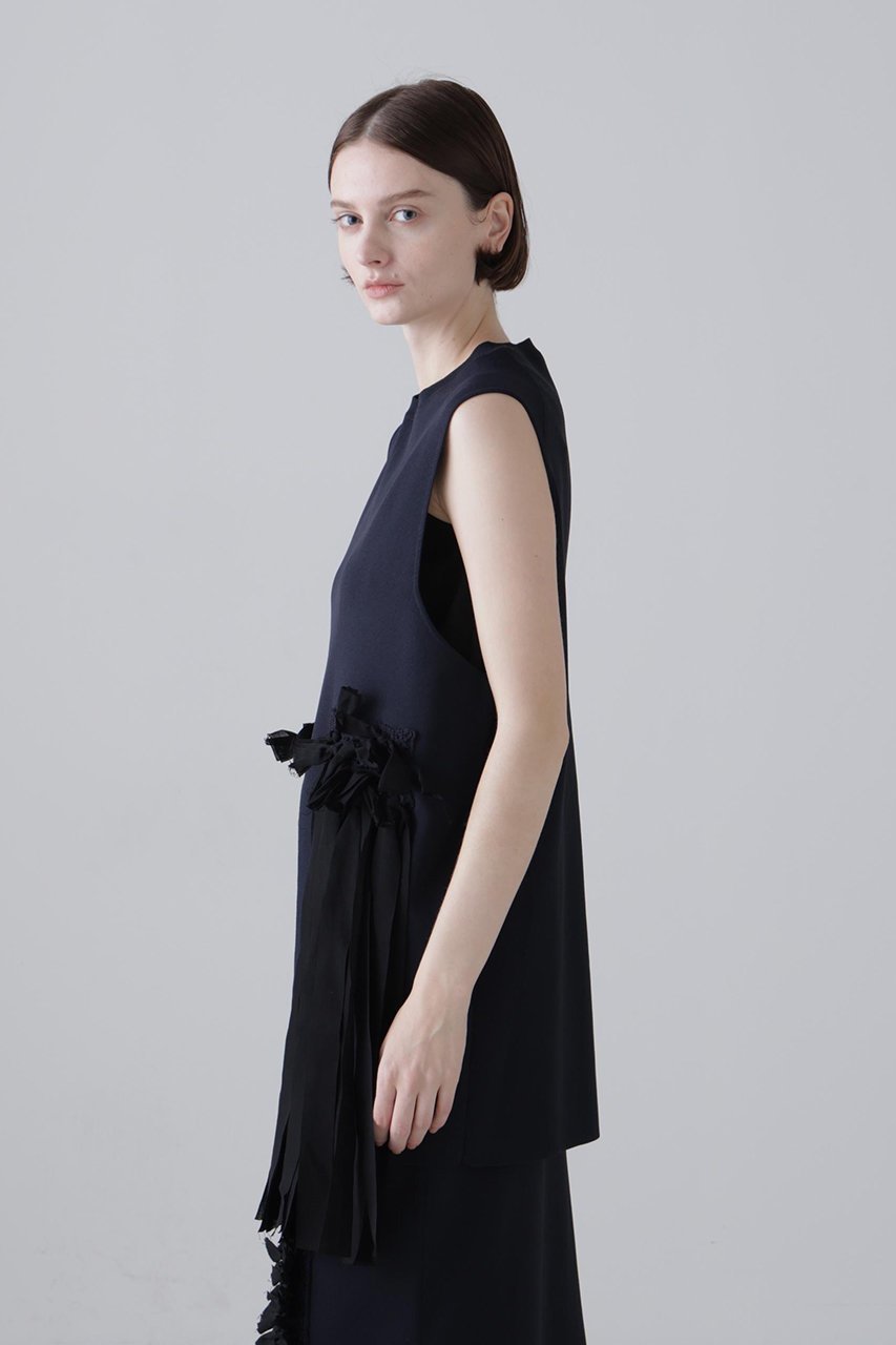 【アドーア/ADORE】のクラフトニット 大人の最旬トレンドファッション＆コーディネート founy(ファウニー) 　ファッション　Fashion　レディースファッション　Fashion for Women　トップス・カットソー　Cut & Sew Tops　ニット　Knit Tops & Sweaters　カジュアルプルオーバー・ニットトップス　Pullovers & Knit Tops / Casual Pullovers　シンプル　Simple, Minimal　スタンダード　Standard, Basic　ノースリーブ　Sleeveless, No-Sleeve　バランス　Balance, Style Balance　フロント　Front, Front Design　モチーフ　Motif, Design Theme　リボン　Ribbon, Bow　other-4|ID: prp329100004895715 ipo3291000000037240848