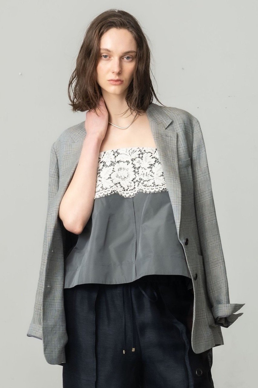 【エブール/ebure】の【4/3 0:00販売開始】シルキータフタ フレンチレースキャミソール 人気、トレンドファッション・服の通販 founy(ファニー) 　ファッション　Fashion　レディースファッション　Fashion for Women　トップス・カットソー　Cut & Sew Tops　キャミソール&ノースリーブ　Camisoles & Sleeveless Tops　シャツ・ブラウス・オフィスカジュアル　Elegant Blouses & Button-Ups　インナー　Innerwear　カットソー　Cut and Sewn Top　キャミソール　Camisole, Spaghetti Strap Top　ジャケット　Jacket, Outerwear　タフタ　Taffeta, Structured Fabric　ノースリーブ　Sleeveless, No-Sleeve　フォルム　Silhouette, Form　フランス　France, French　リボン　Ribbon, Bow　レース　Lace, Lace Fabric　other-7|ID: prp329100004895783 ipo3291000000036643431