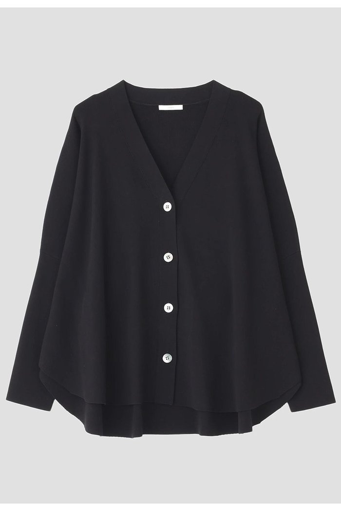 【ル フィル/LE PHIL】のオーバーサイズラウンドヘムカーデ インテリア・キッズ・メンズ・レディースファッション・服の通販 founy(ファニー) https://founy.com/ ファッション Fashion レディースファッション Fashion for Women トップス・カットソー Cut & Sew Tops ニット Knit Tops & Sweaters カーディガン・羽織り Layered Style Cardigans カーディガン Cardigan, Knitwear サークル Circle, Round Design シンプル Simple, Minimal スタンダード Standard, Basic フォルム Silhouette, Form ポンチョ Poncho, Cape Style |ID: prp329100004895799 ipo3291000000036601407