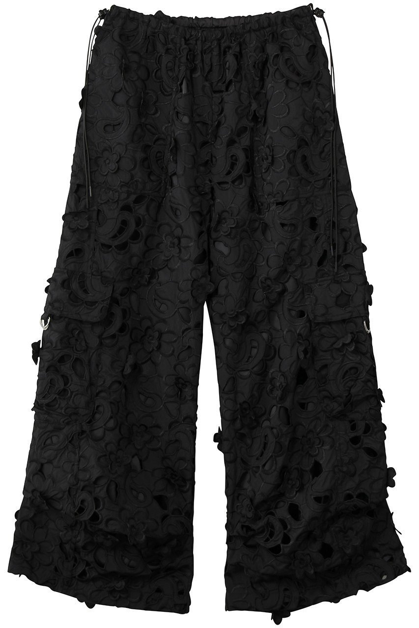 【メゾンスペシャル/MAISON SPECIAL】のCut-Off Flower Pants/カットオフフラワースノーパンツ インテリア・キッズ・メンズ・レディースファッション・服の通販 founy(ファニー) ファッション Fashion レディースファッション Fashion for Women パンツ Pants & Trousers カーゴパンツ Cargo Pants, Utility Pants スポーティ Sporty, Casual Athletic バルーン Balloon, Balloon Silhouette フェミニン Feminine, Girly フラワー Flower, Floral モチーフ Motif, Design Theme 別注 Limited Edition, Custom Order BLK(ブラック)|ID: prp329100004896006 ipo3291000000036605522