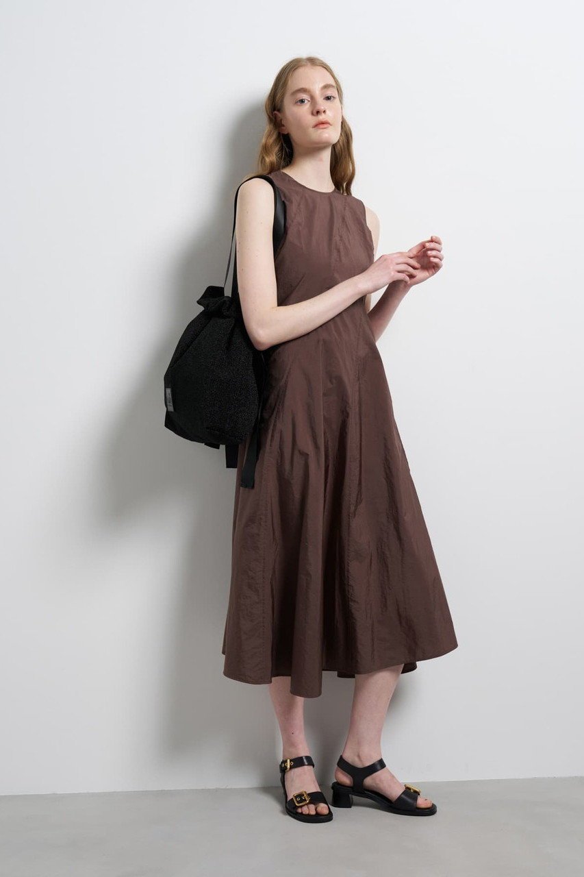 【ランバン オン ブルー/LANVIN en Bleu】のラメグログランギャザーバッグ 人気、トレンドファッション・服の通販 founy(ファニー) 　ファッション　Fashion　レディースファッション　Fashion for Women　バッグ　Bags　おすすめ　Recommended / Our Picks　ギャザー　Gathered, Ruffled　ドレープ　Drape, Draping Fabric　ポケット　Pocket, Pocket Detail　巾着　Drawstring Bag, Kinchaku　新作・新入荷　New Arrivals / New In　other-2|ID: prp329100004896071 ipo3291000000036606405