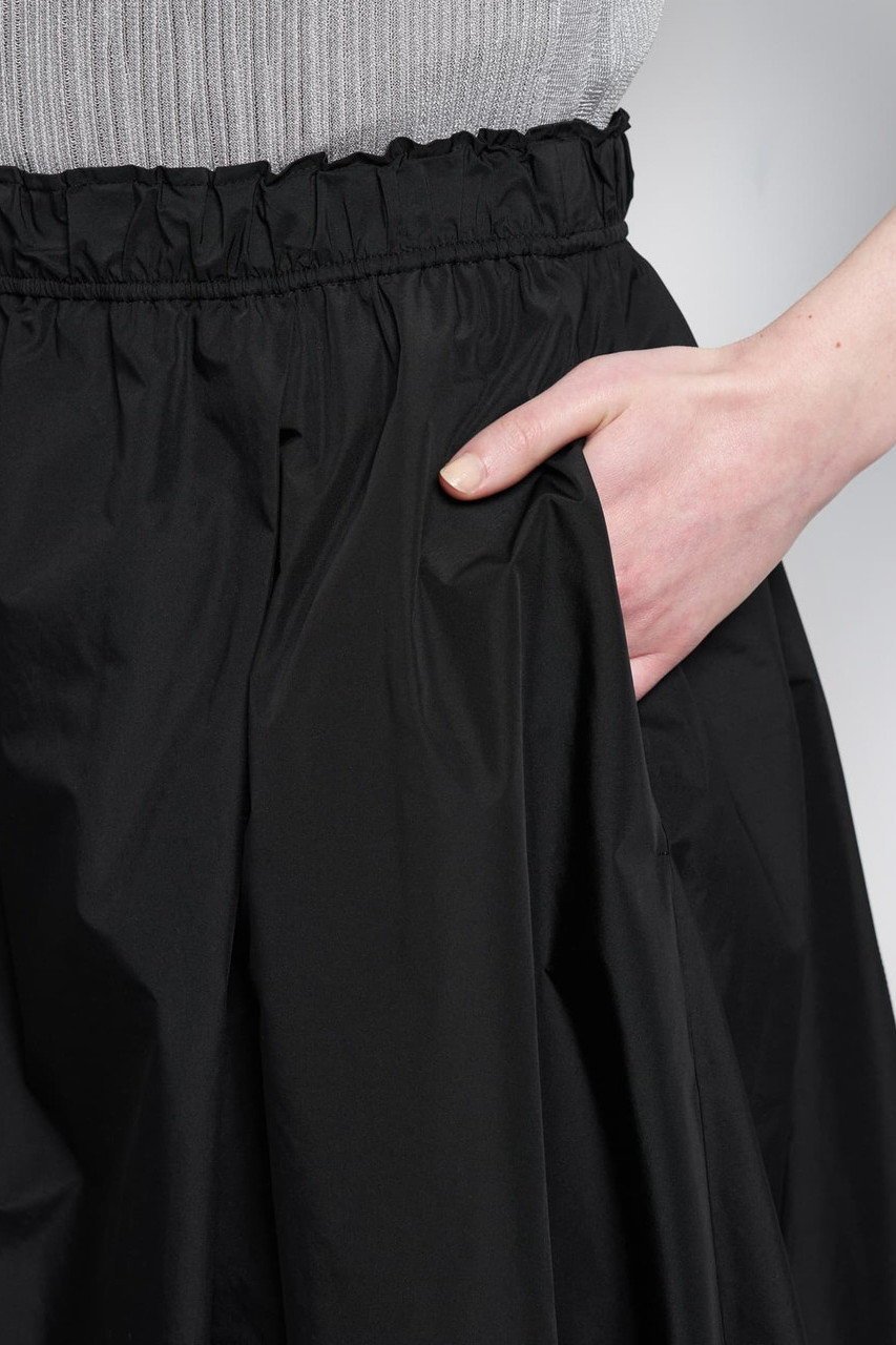 【ランバン オン ブルー/LANVIN en Bleu】のメモリータフタ2WAYスカート 人気、トレンドファッション・服の通販 founy(ファニー) 　ファッション　Fashion　レディースファッション　Fashion for Women　スカート　Skirts　ロングスカート　Long Skirts / Maxi & Midi Skirts　シャンブレー　Chambray, Denim-Like Fabric　シルク　Silk, 100% Silk　タフタ　Taffeta, Structured Fabric　ドレープ　Drape, Draping Fabric　ファブリック　Fabric, Textile　フロント　Front, Front Design　ロング　Long, Long-Length　エレガント 上品　Elegant　新作・新入荷　New Arrivals / New In　other-4|ID: prp329100004896091 ipo3291000000036606654