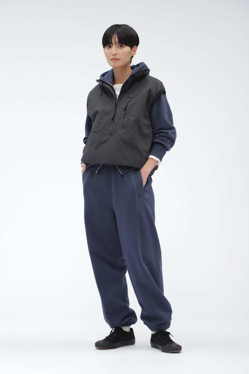 【マーガレットハウエル/MARGARET HOWELL】のLIGHT LOOPBACK COTTON インテリア・キッズ・メンズ・レディースファッション・服の通販 founy(ファウニー) 　ファッション　Fashion　レディースファッション　Fashion for Women　パンツ　Pants & Trousers　カッティング　Cutting Detail　スペシャル　Special, Limited Edition　スポーティ　Sporty, Casual Athletic　ポケット　Pocket, Pocket Detail　ネイビー|ID: prp329100004896219 ipo3291000000036607789