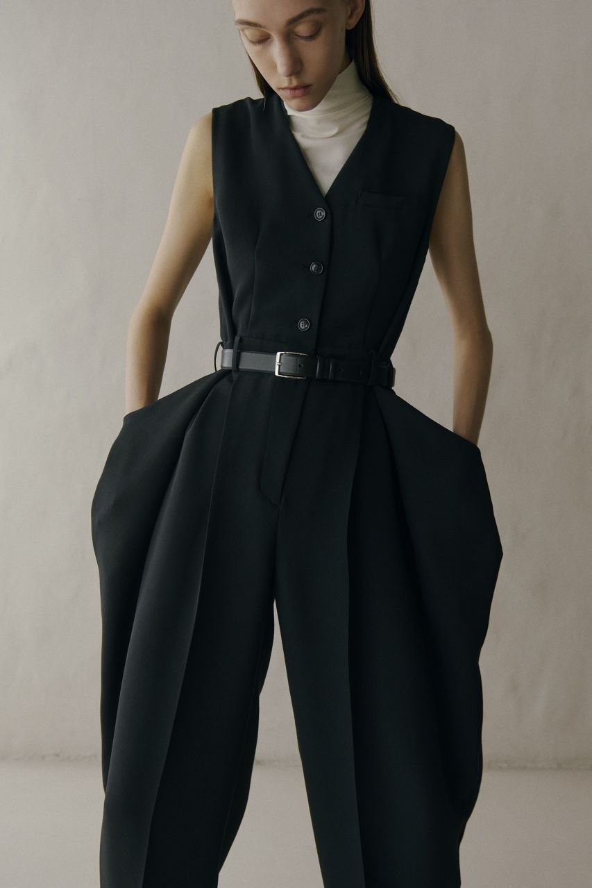 【イロット/IIROT】のジャンプスーツ 大人の最旬トレンドファッション＆コーディネート founy(ファウニー) 　ファッション　Fashion　レディースファッション　Fashion for Women　パンツ　Pants & Trousers　コンパクト　Compact, Small Size　スーツ　Suit, Formalwear　フォルム　Silhouette, Form　ボトム　Bottoms, Lower Wear　ポケット　Pocket, Pocket Detail　リラックス　Relax, Relaxed Fit　再入荷　Restock / Back in Stock　夏　Summer　長袖　Long Sleeve, Full Sleeve　other-5|ID: prp329100004896379 ipo3291000000036609249