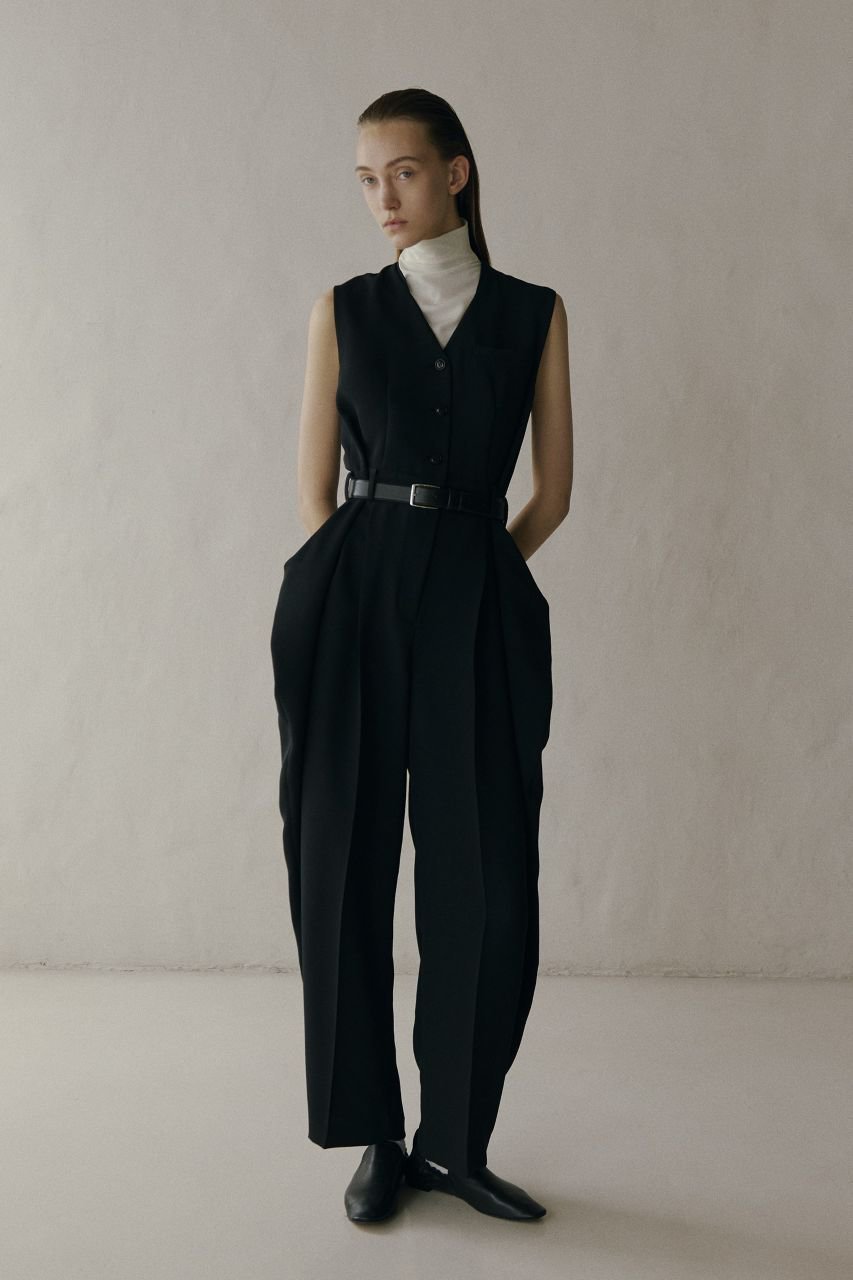 【イロット/IIROT】のジャンプスーツ 大人の最旬トレンドファッション＆コーディネート founy(ファウニー) 　ファッション　Fashion　レディースファッション　Fashion for Women　パンツ　Pants & Trousers　コンパクト　Compact, Small Size　スーツ　Suit, Formalwear　フォルム　Silhouette, Form　ボトム　Bottoms, Lower Wear　ポケット　Pocket, Pocket Detail　リラックス　Relax, Relaxed Fit　再入荷　Restock / Back in Stock　夏　Summer　長袖　Long Sleeve, Full Sleeve　other-6|ID: prp329100004896379 ipo3291000000036609251