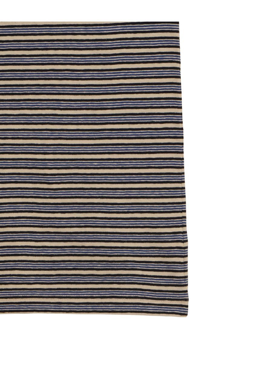 【ミラ ショーン バイ チカ キサダ/mila schon by chika kisada】のスリットリボンタンクトップ 人気、トレンドファッション・服の通販 founy(ファニー) ファッション Fashion レディースファッション Fashion for Women トップス・カットソー Cut & Sew Tops キャミソール&ノースリーブ Camisoles & Sleeveless Tops シャツ・ブラウス・オフィスカジュアル Elegant Blouses & Button-Ups ロングTシャツ・Tシャツ Longline T-Shirts & Tees カットソー・ベーシックTシャツ Cut-and-Sewn Tops / Stretch Tees & Basics インナー Innerwear キャミソール Camisole, Spaghetti Strap Top シンプル Simple, Minimal スリット Slit, Slit Detail タンク Tank Top, Sleeveless Top ボーダー Border, Stripe リボン Ribbon, Bow 新作・新入荷 New Arrivals / New In 無地 Plain, Solid Color other-6|ID: prp329100004896446 ipo3291000000036609697