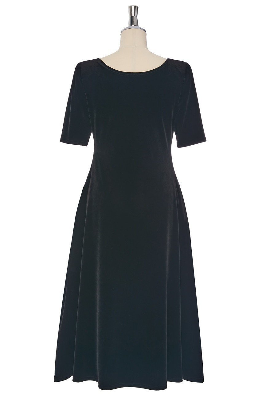 【デイジーリン/DAISY LIN】のDaisy Velour Dress “Day & Night” 人気、トレンドファッション・服の通販 founy(ファニー) 　ファッション　Fashion　レディースファッション　Fashion for Women　ワンピース　Dresses　フォーマル・パーティードレス・結婚式用ドレス　Elegant & Casual Dresses　チュニック　Tunic Tops & Dresses　おすすめ　Recommended / Our Picks　アクセサリー　Fashion Accessories　ウォッシャブル　Machine Washable　エレガント 上品　Elegant　ストレッチ　Stretch, Stretchy Fabric　チュニック　Tunic, Long Top　ベロア　Velour, Soft Velvet　ラウンド　Round, Round Neck　リラックス　Relax, Relaxed Fit　定番　Standard, Basic Item　新作・新入荷　New Arrivals / New In　other-2|ID: prp329100004896544 ipo3291000000036610415