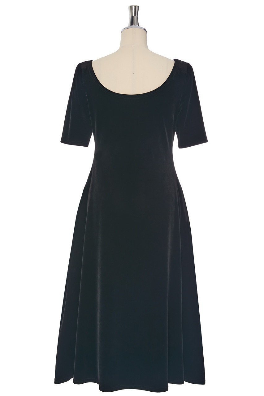 【デイジーリン/DAISY LIN】のDaisy Velour Dress “Day & Night” 人気、トレンドファッション・服の通販 founy(ファニー) 　ファッション　Fashion　レディースファッション　Fashion for Women　ワンピース　Dresses　フォーマル・パーティードレス・結婚式用ドレス　Elegant & Casual Dresses　チュニック　Tunic Tops & Dresses　おすすめ　Recommended / Our Picks　アクセサリー　Fashion Accessories　ウォッシャブル　Machine Washable　エレガント 上品　Elegant　ストレッチ　Stretch, Stretchy Fabric　チュニック　Tunic, Long Top　ベロア　Velour, Soft Velvet　ラウンド　Round, Round Neck　リラックス　Relax, Relaxed Fit　定番　Standard, Basic Item　新作・新入荷　New Arrivals / New In　other-4|ID: prp329100004896544 ipo3291000000036610420